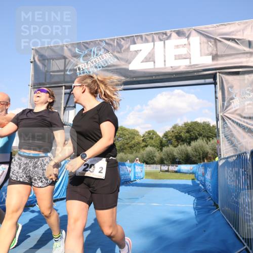 25.08.2024 - Elbe Triathlon Hamburg H.Heesch http://msf.ph/oto/6861818 25.08.2024 16:48:21 Ziel  meine-sportfotos.de