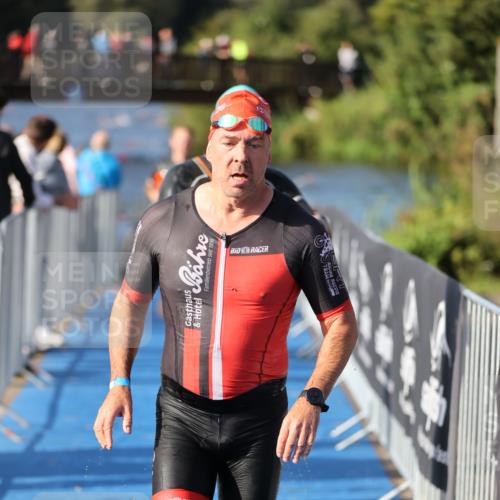 25.08.2024 - Elbe Triathlon Hamburg H.Heesch http://msf.ph/oto/6861820 25.08.2024 09:18:33 Schwimmen 333, 341, 355, 357, 361, 368, 374, 388, 406, 418 meine-sportfotos.de