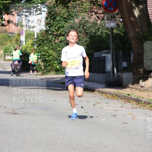 25.08.2024 - 20. Blankeneser Heldenlauf Strokosch-Dieckow http://msf.ph/oto/6861838 25.08.2024 10:17:43 Ziel 6297, 6527 meine-sportfotos.de