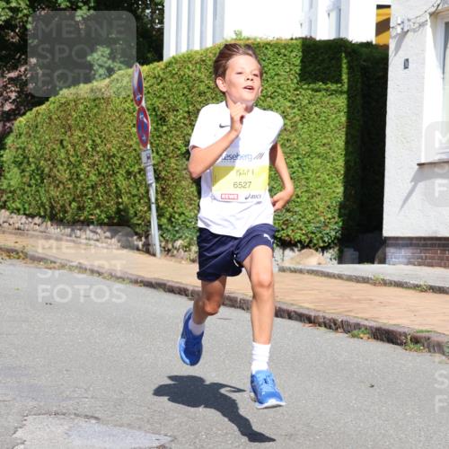 25.08.2024 - 20. Blankeneser Heldenlauf Strokosch-Dieckow http://msf.ph/oto/6861884 25.08.2024 10:17:46 Ziel 6297, 6527 meine-sportfotos.de