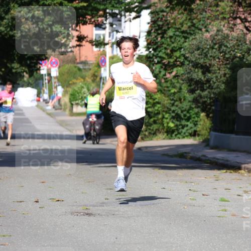 25.08.2024 - 20. Blankeneser Heldenlauf Strokosch-Dieckow http://msf.ph/oto/6861891 25.08.2024 10:17:51 Ziel 6297 meine-sportfotos.de
