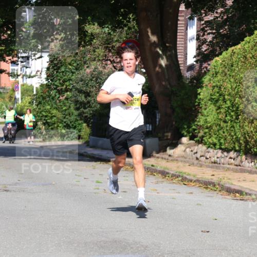 25.08.2024 - 20. Blankeneser Heldenlauf Strokosch-Dieckow http://msf.ph/oto/6861905 25.08.2024 10:17:53 Ziel 6297 meine-sportfotos.de