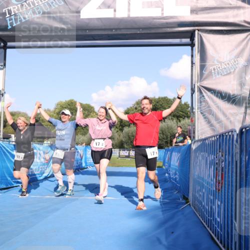 25.08.2024 - Elbe Triathlon Hamburg H.Heesch http://msf.ph/oto/6861943 25.08.2024 16:54:19 Ziel  meine-sportfotos.de