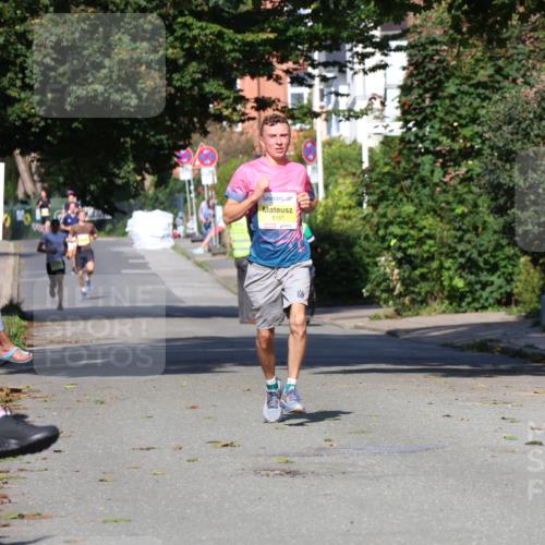 25.08.2024 - 20. Blankeneser Heldenlauf Strokosch-Dieckow http://msf.ph/oto/6861944 25.08.2024 10:18:01 Ziel 6157 meine-sportfotos.de