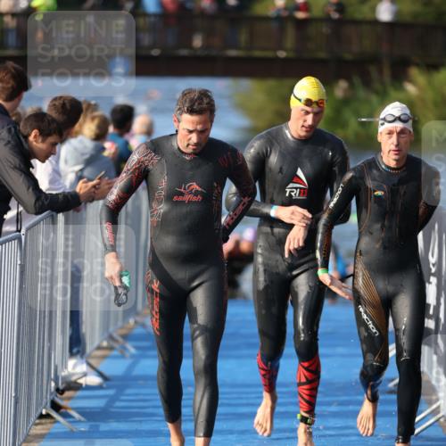 25.08.2024 - Elbe Triathlon Hamburg H.Heesch http://msf.ph/oto/6861979 25.08.2024 09:18:51 Schwimmen 221, 341, 355, 374, 376, 406, 407, 418, 528 meine-sportfotos.de