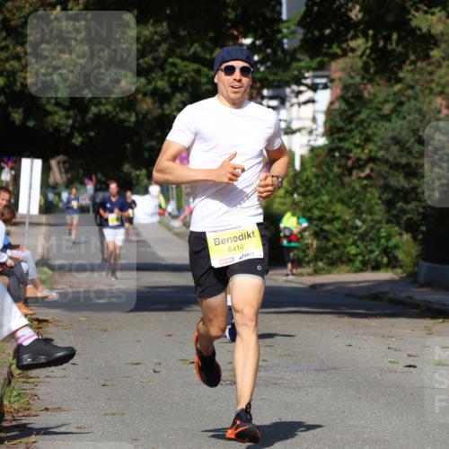 25.08.2024 - 20. Blankeneser Heldenlauf Strokosch-Dieckow http://msf.ph/oto/6861996 25.08.2024 10:18:17 Ziel 6354, 6410 meine-sportfotos.de