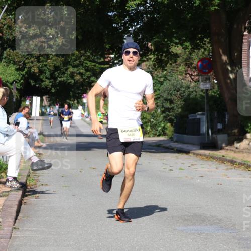 25.08.2024 - 20. Blankeneser Heldenlauf Strokosch-Dieckow http://msf.ph/oto/6862003 25.08.2024 10:18:18 Ziel 6354, 6410 meine-sportfotos.de