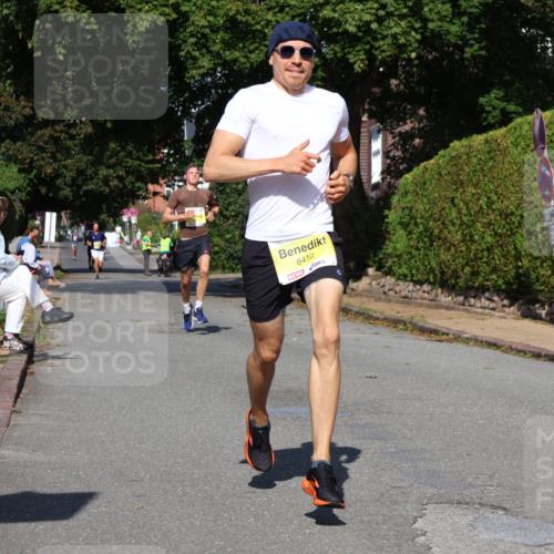 25.08.2024 - 20. Blankeneser Heldenlauf Strokosch-Dieckow http://msf.ph/oto/6862016 25.08.2024 10:18:19 Ziel 6354, 6410 meine-sportfotos.de