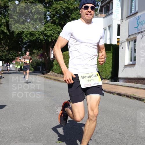 25.08.2024 - 20. Blankeneser Heldenlauf Strokosch-Dieckow http://msf.ph/oto/6862032 25.08.2024 10:18:19 Ziel 6354, 6410 meine-sportfotos.de