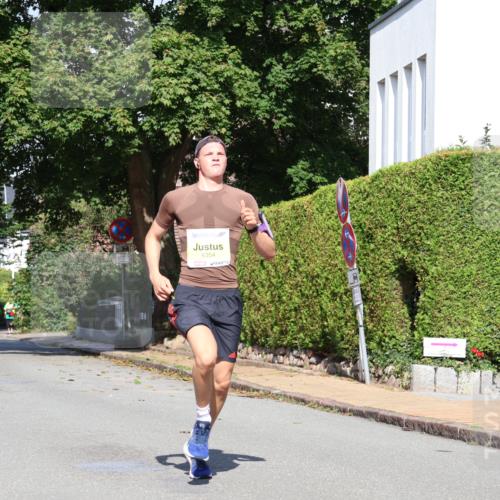 25.08.2024 - 20. Blankeneser Heldenlauf Strokosch-Dieckow http://msf.ph/oto/6862041 25.08.2024 10:18:21 Ziel 6185, 6354, 6410 meine-sportfotos.de