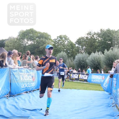 25.08.2024 - Elbe Triathlon Hamburg H.Heesch http://msf.ph/oto/6862060 25.08.2024 11:05:29 Ziel 271, 369, 1851 meine-sportfotos.de