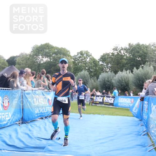 25.08.2024 - Elbe Triathlon Hamburg H.Heesch http://msf.ph/oto/6862068 25.08.2024 11:05:29 Ziel 271, 369, 1851 meine-sportfotos.de