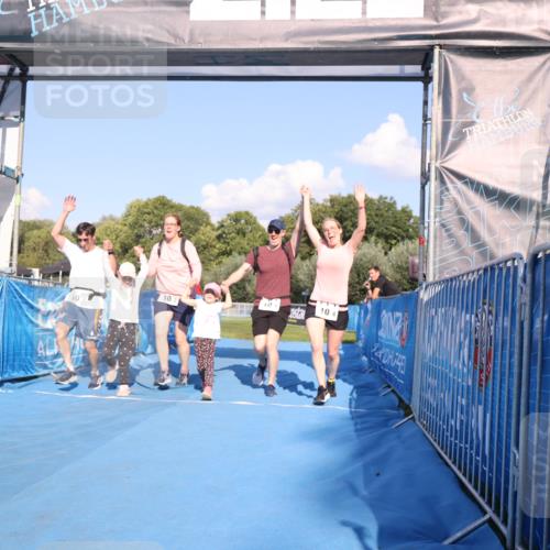 25.08.2024 - Elbe Triathlon Hamburg H.Heesch http://msf.ph/oto/6862151 25.08.2024 16:55:31 Ziel  meine-sportfotos.de