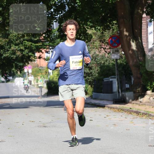 25.08.2024 - 20. Blankeneser Heldenlauf Strokosch-Dieckow http://msf.ph/oto/6862188 25.08.2024 10:18:44 Ziel 6141, 6216, 6412 meine-sportfotos.de