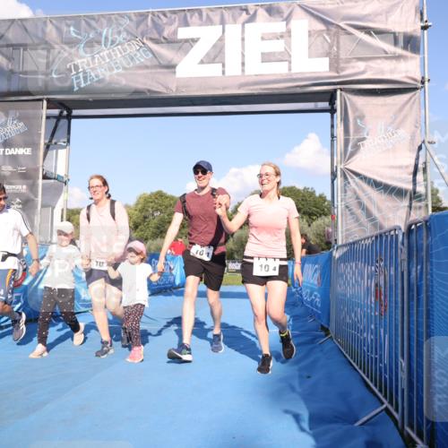 25.08.2024 - Elbe Triathlon Hamburg H.Heesch http://msf.ph/oto/6862218 25.08.2024 16:55:32 Ziel  meine-sportfotos.de