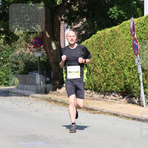 25.08.2024 - 20. Blankeneser Heldenlauf Strokosch-Dieckow http://msf.ph/oto/6862231 25.08.2024 10:18:50 Ziel 6141, 6216 meine-sportfotos.de