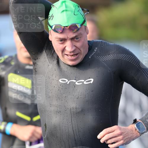 25.08.2024 - Elbe Triathlon Hamburg H.Heesch http://msf.ph/oto/6862243 25.08.2024 09:19:10 Schwimmen 221, 358, 376, 383, 397, 398, 400, 407, 431, 528 meine-sportfotos.de