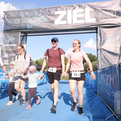 25.08.2024 - Elbe Triathlon Hamburg H.Heesch http://msf.ph/oto/6862251 25.08.2024 16:55:32 Ziel  meine-sportfotos.de