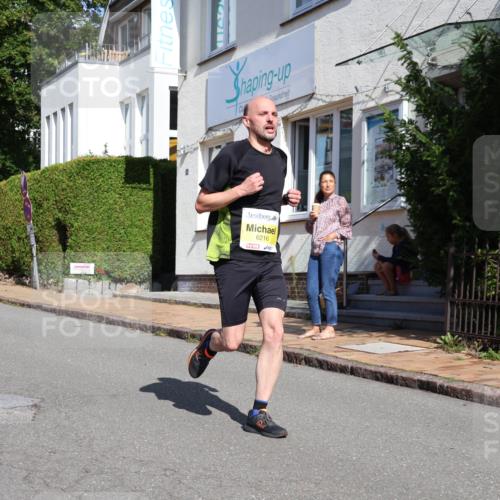 25.08.2024 - 20. Blankeneser Heldenlauf Strokosch-Dieckow http://msf.ph/oto/6862256 25.08.2024 10:18:52 Ziel 6216 meine-sportfotos.de