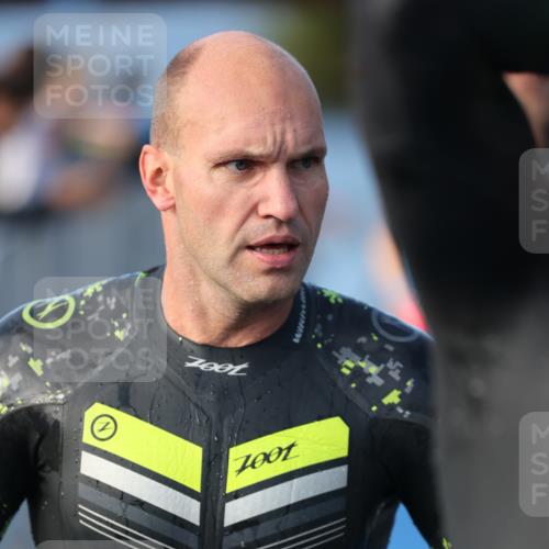 25.08.2024 - Elbe Triathlon Hamburg H.Heesch http://msf.ph/oto/6862264 25.08.2024 09:19:11 Schwimmen 221, 358, 376, 383, 397, 398, 400, 407, 431, 528 meine-sportfotos.de