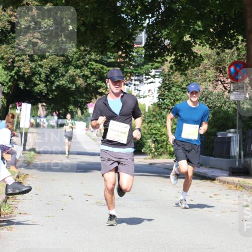 25.08.2024 - 20. Blankeneser Heldenlauf Strokosch-Dieckow http://msf.ph/oto/6862270 25.08.2024 10:19:28 Ziel 6008, 6514 meine-sportfotos.de