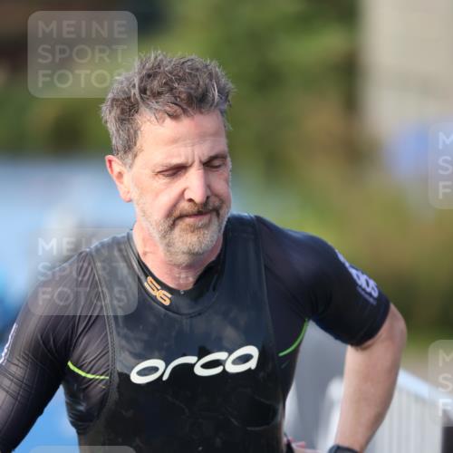 25.08.2024 - Elbe Triathlon Hamburg H.Heesch http://msf.ph/oto/6862289 25.08.2024 09:19:12 Schwimmen 214, 221, 358, 376, 383, 397, 398, 400, 407, 431, 528 meine-sportfotos.de