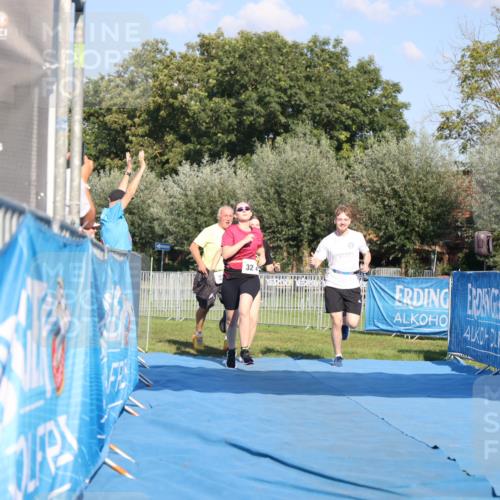 25.08.2024 - Elbe Triathlon Hamburg H.Heesch http://msf.ph/oto/6862329 25.08.2024 17:17:15 Ziel  meine-sportfotos.de