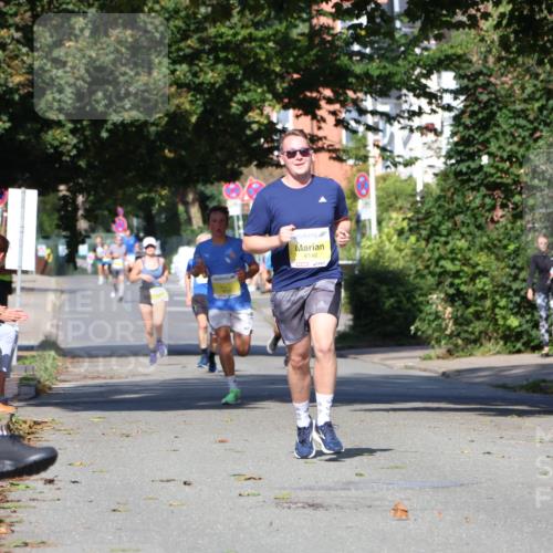 25.08.2024 - 20. Blankeneser Heldenlauf Strokosch-Dieckow http://msf.ph/oto/6862366 25.08.2024 10:20:13 Ziel 6148, 6513 meine-sportfotos.de