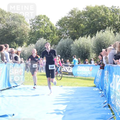 25.08.2024 - Elbe Triathlon Hamburg H.Heesch http://msf.ph/oto/6862399 25.08.2024 11:06:23 Ziel 155, 250 meine-sportfotos.de