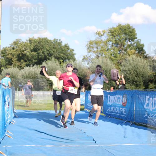 25.08.2024 - Elbe Triathlon Hamburg H.Heesch http://msf.ph/oto/6862416 25.08.2024 17:17:17 Ziel  meine-sportfotos.de