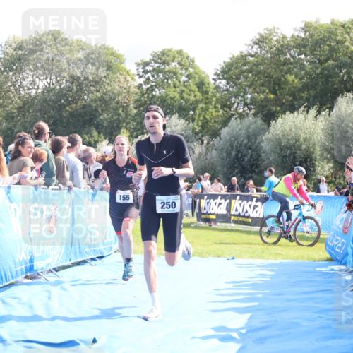 25.08.2024 - Elbe Triathlon Hamburg H.Heesch http://msf.ph/oto/6862427 25.08.2024 11:06:24 Ziel 155, 250 meine-sportfotos.de