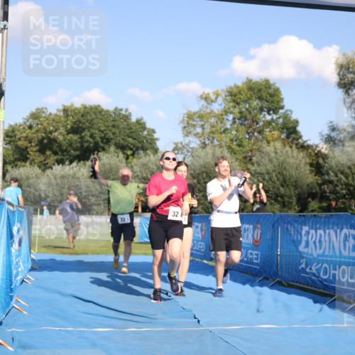 25.08.2024 - Elbe Triathlon Hamburg H.Heesch http://msf.ph/oto/6862445 25.08.2024 17:17:17 Ziel  meine-sportfotos.de