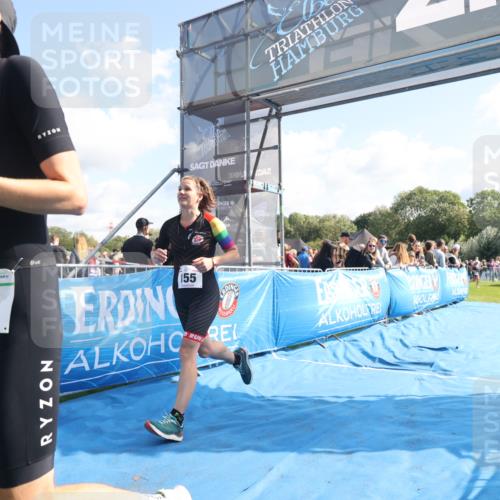 25.08.2024 - Elbe Triathlon Hamburg H.Heesch http://msf.ph/oto/6862516 25.08.2024 11:06:26 Ziel 155, 250 meine-sportfotos.de