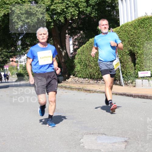 25.08.2024 - 20. Blankeneser Heldenlauf Strokosch-Dieckow http://msf.ph/oto/6862541 25.08.2024 10:20:28 Ziel 6173, 6207, 6293, 6294 meine-sportfotos.de