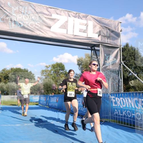 25.08.2024 - Elbe Triathlon Hamburg H.Heesch http://msf.ph/oto/6862562 25.08.2024 17:17:19 Ziel  meine-sportfotos.de