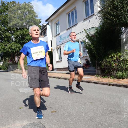 25.08.2024 - 20. Blankeneser Heldenlauf Strokosch-Dieckow http://msf.ph/oto/6862588 25.08.2024 10:20:30 Ziel 6173, 6294 meine-sportfotos.de
