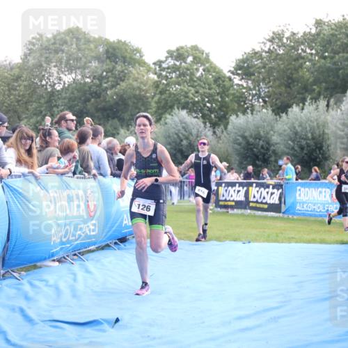 25.08.2024 - Elbe Triathlon Hamburg H.Heesch http://msf.ph/oto/6862595 25.08.2024 11:06:58 Ziel 126, 616 meine-sportfotos.de