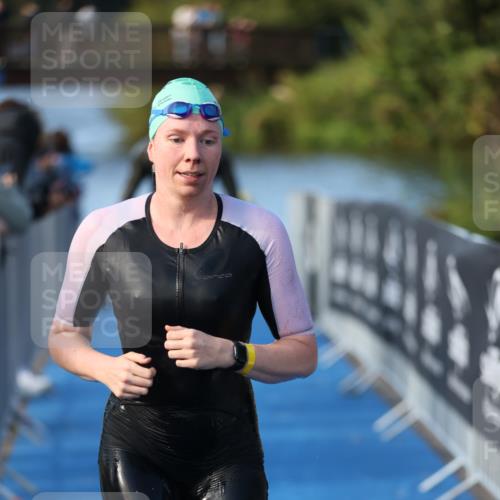 25.08.2024 - Elbe Triathlon Hamburg H.Heesch http://msf.ph/oto/6862613 25.08.2024 09:29:58 Schwimmen 451, 452, 463, 506, 508, 534, 548, 553 meine-sportfotos.de