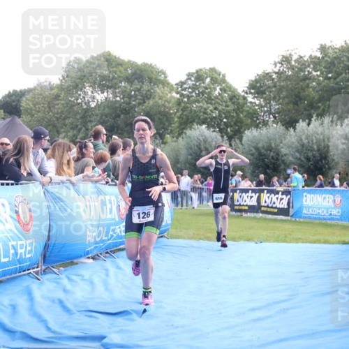 25.08.2024 - Elbe Triathlon Hamburg H.Heesch http://msf.ph/oto/6862619 25.08.2024 11:06:59 Ziel 126, 616 meine-sportfotos.de