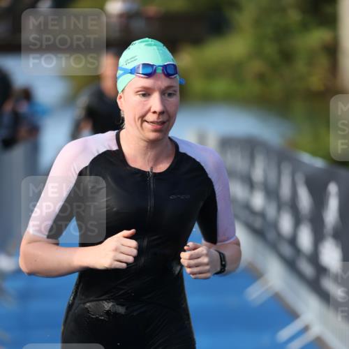 25.08.2024 - Elbe Triathlon Hamburg H.Heesch http://msf.ph/oto/6862630 25.08.2024 09:29:58 Schwimmen 451, 452, 463, 506, 508, 534, 548, 553 meine-sportfotos.de