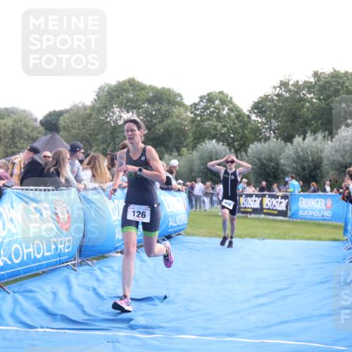 25.08.2024 - Elbe Triathlon Hamburg H.Heesch http://msf.ph/oto/6862633 25.08.2024 11:06:59 Ziel 126, 616 meine-sportfotos.de