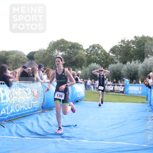 25.08.2024 - Elbe Triathlon Hamburg H.Heesch http://msf.ph/oto/6862637 25.08.2024 11:06:59 Ziel 126, 616 meine-sportfotos.de