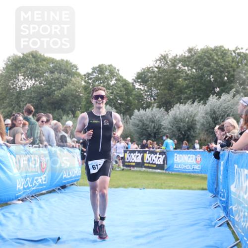 25.08.2024 - Elbe Triathlon Hamburg H.Heesch http://msf.ph/oto/6862662 25.08.2024 11:07:01 Ziel 126, 616 meine-sportfotos.de