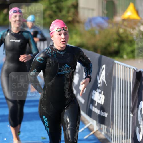 25.08.2024 - Elbe Triathlon Hamburg H.Heesch http://msf.ph/oto/6862854 25.08.2024 09:30:13 Schwimmen 411, 451, 452, 463, 470, 508, 515, 534, 548, 553 meine-sportfotos.de
