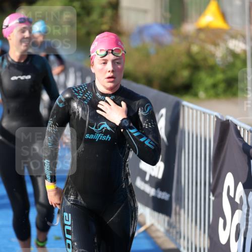 25.08.2024 - Elbe Triathlon Hamburg H.Heesch http://msf.ph/oto/6862863 25.08.2024 09:30:13 Schwimmen 411, 451, 452, 463, 470, 508, 515, 534, 548, 553 meine-sportfotos.de