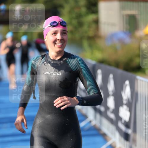 25.08.2024 - Elbe Triathlon Hamburg H.Heesch http://msf.ph/oto/6862868 25.08.2024 09:30:14 Schwimmen 411, 451, 452, 463, 470, 508, 515, 534, 548, 553 meine-sportfotos.de