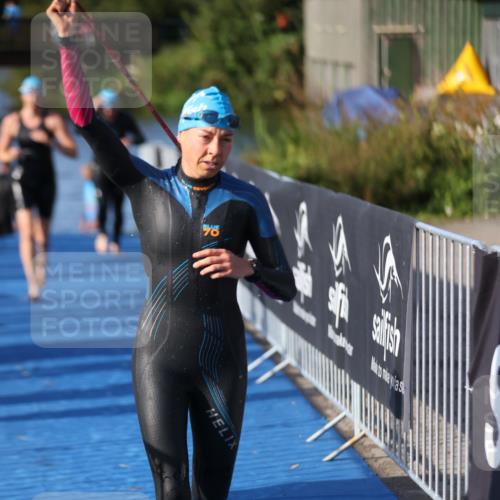 25.08.2024 - Elbe Triathlon Hamburg H.Heesch http://msf.ph/oto/6862906 25.08.2024 09:30:16 Schwimmen 411, 451, 452, 463, 470, 508, 515, 534, 548, 553 meine-sportfotos.de