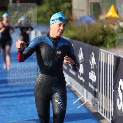 25.08.2024 - Elbe Triathlon Hamburg H.Heesch http://msf.ph/oto/6862915 25.08.2024 09:30:16 Schwimmen 411, 451, 452, 463, 470, 508, 515, 534, 548, 553 meine-sportfotos.de