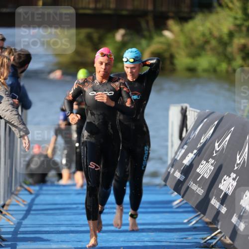 25.08.2024 - Elbe Triathlon Hamburg H.Heesch http://msf.ph/oto/6863600 25.08.2024 09:34:13 Schwimmen 462, 476, 483, 494, 495, 516, 539, 550 meine-sportfotos.de