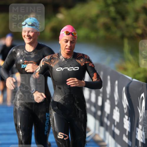 25.08.2024 - Elbe Triathlon Hamburg H.Heesch http://msf.ph/oto/6863614 25.08.2024 09:34:15 Schwimmen 462, 476, 483, 494, 495, 516, 539, 550 meine-sportfotos.de